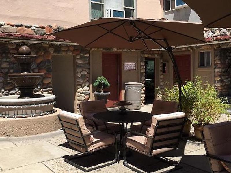 CE61E6D3D70DC200985CF7EC60B14EDE