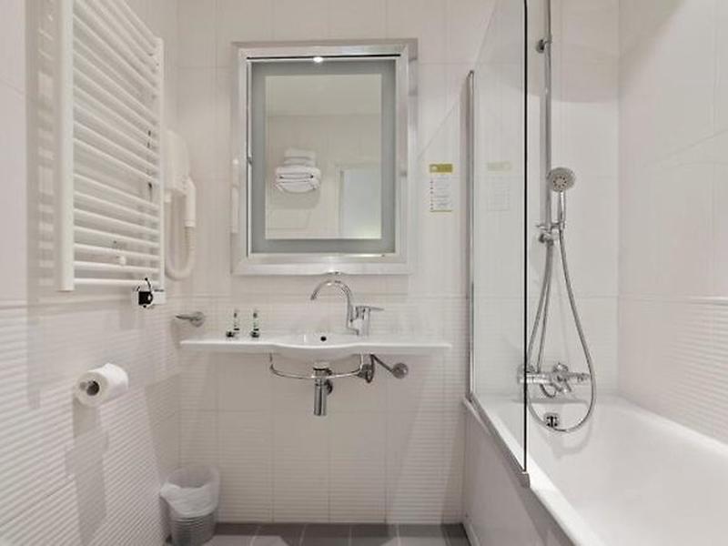 E2A1F905C67DD131DA55C20B039A4508