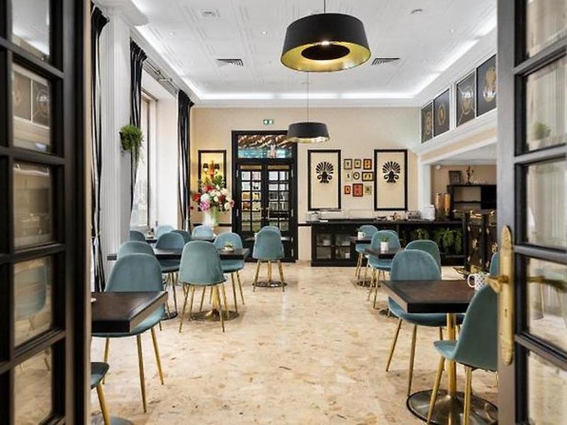 E64024414193BB6C798059E9D7C8A9C2