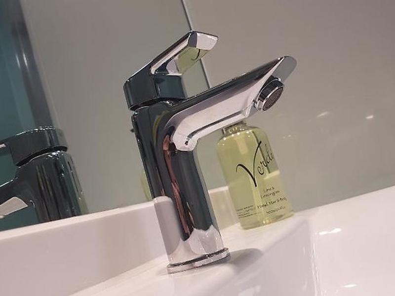 5657EC369D2A07F2FFBE3D7435ECCE87