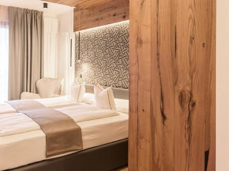 9DDCCACF9BFA283E71D7438F77EE6B26