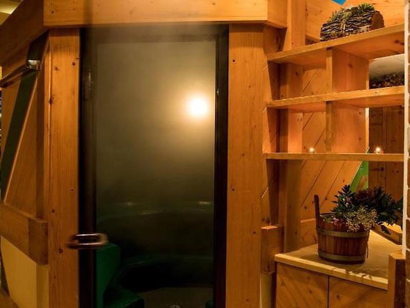 0A9827104002D83CAD4F1F48A5200F05