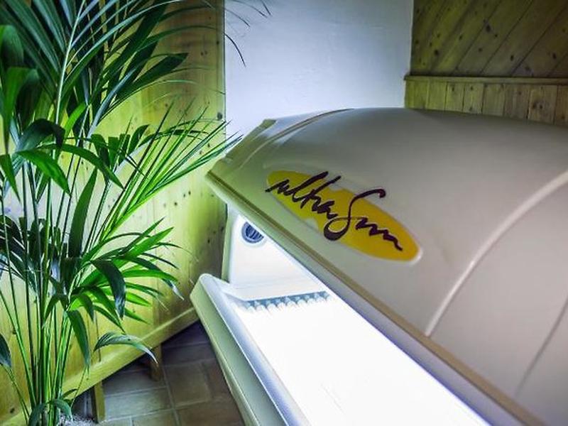 AD7E85E80226BEAEBB4AF086EF03690B