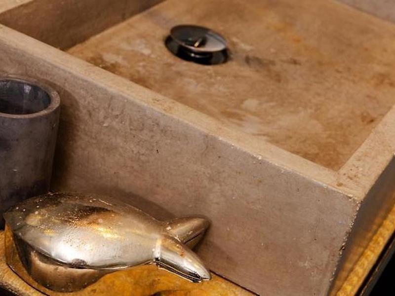 6D8A8457F2466F22CECA3386BFC2005D