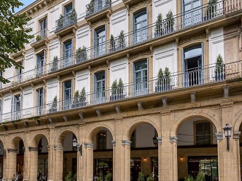 8A9D3AC56859B358D3C1149585569ED7