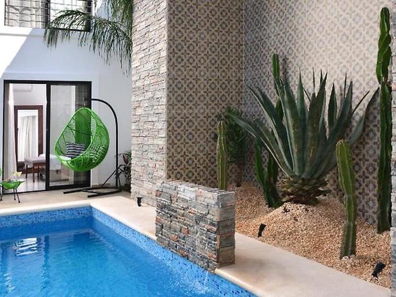 CF3FA1E767D3D3581F943D609B2E4250