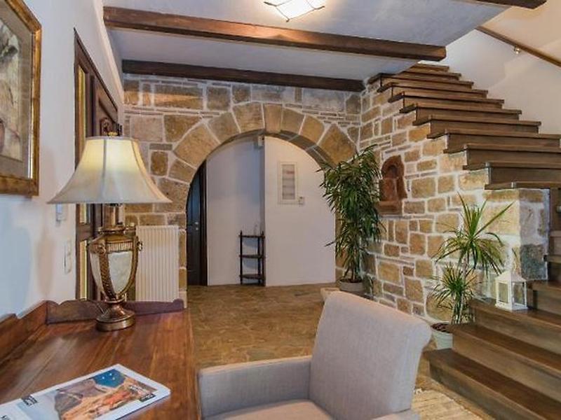 06F4CBEDA11E74961B4AB813E6044E10