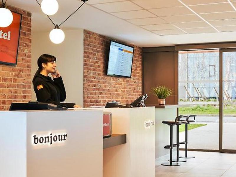 81F0126EB57DDA353EDA26B7ECB6AD7F