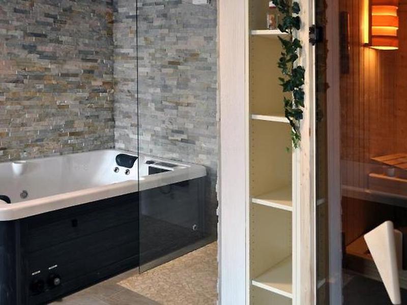 6DC2AD6C84B3F7C3837E2C091CC9936C