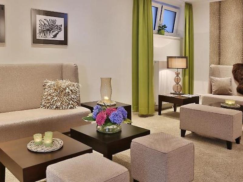 8A6FE730450F8D93FE6FEE996F1CF305