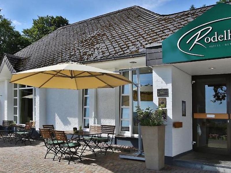 93A73ED36FAEB1C0F8F6493E6BFCCBCF