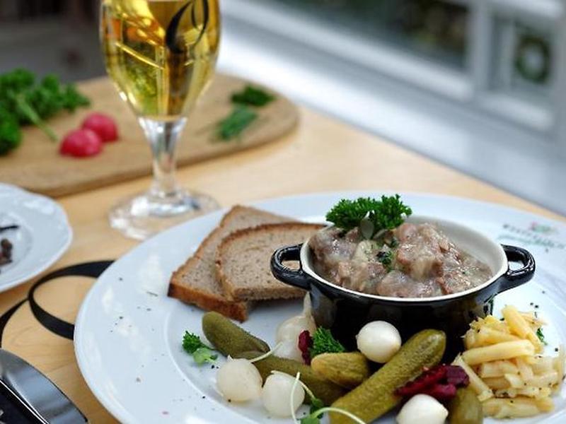 FAA9294A98D264581A0177BB4BFE397A