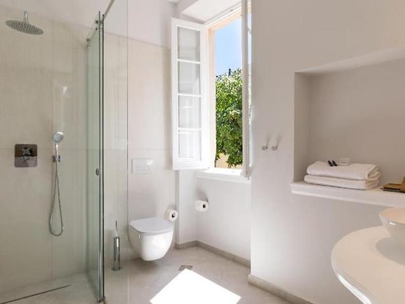 DACFD17E54739FC62388AAF5A3ACD40E