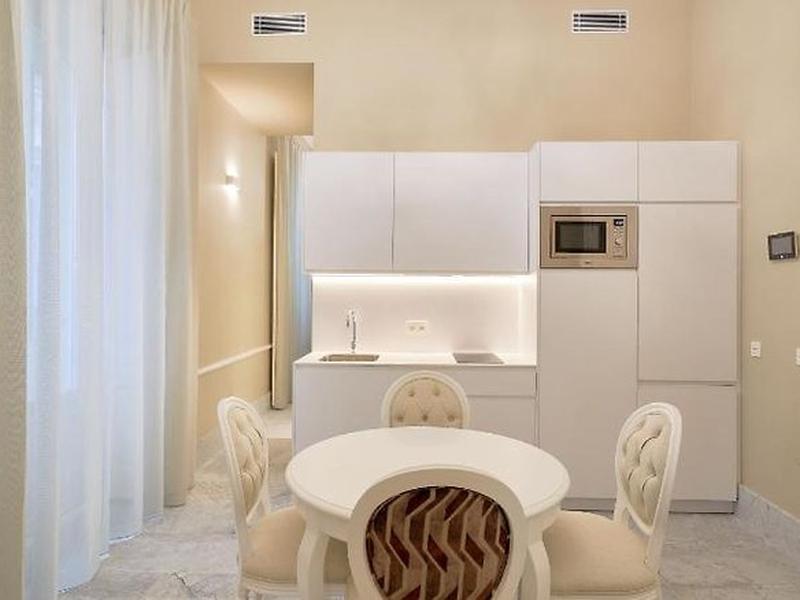 7A29DF0D3D74DDF1A7F3F453F817D70E