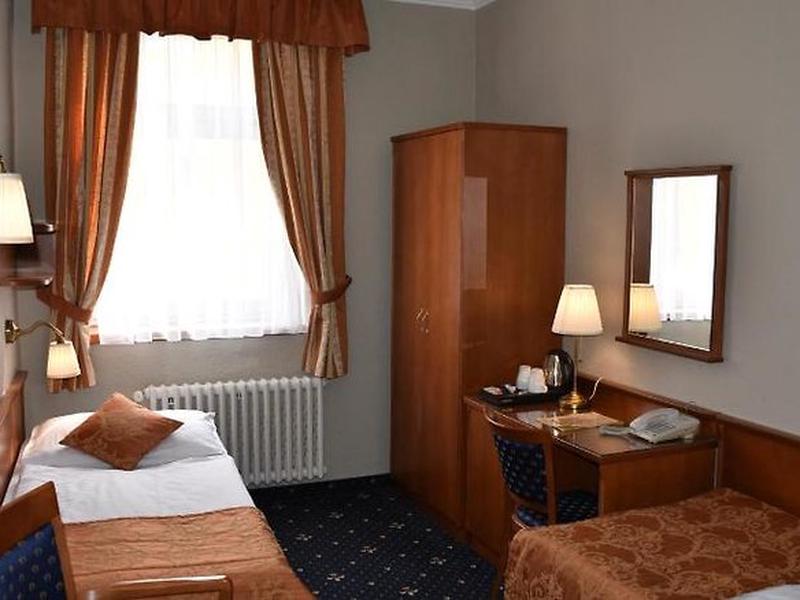 C60A6E98C83FEAE43E191787C5C9ACB4