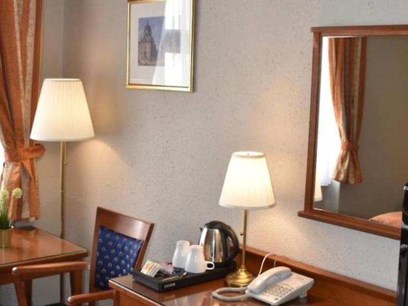 F7E0F5F5EC2195AB0D028498417541A9