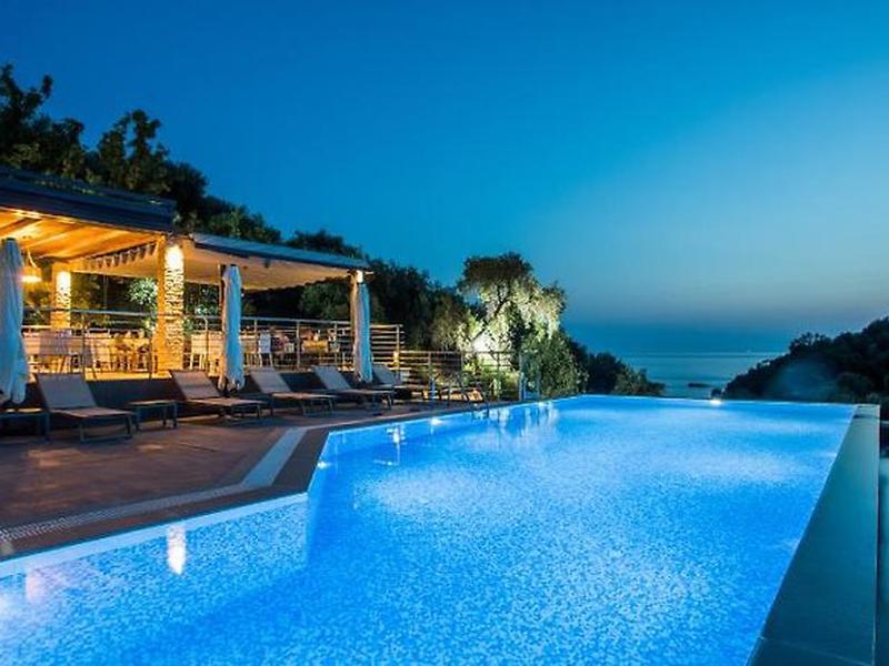 FAD365038536FE12517AC97D2B4478DE