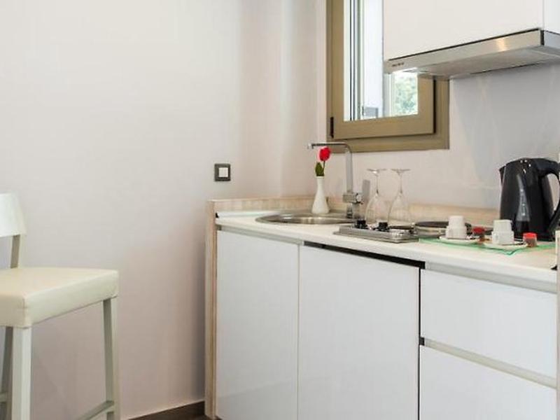 2A4C2C066C3722B79C700545F8D4B7A3