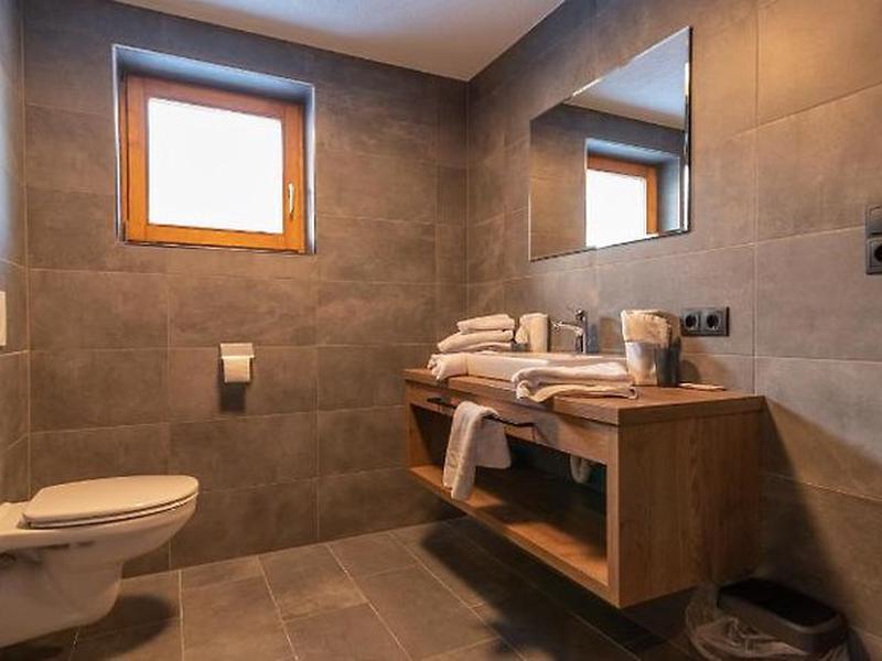 C08B6F7F390566804E31B62CA7DC5C7E