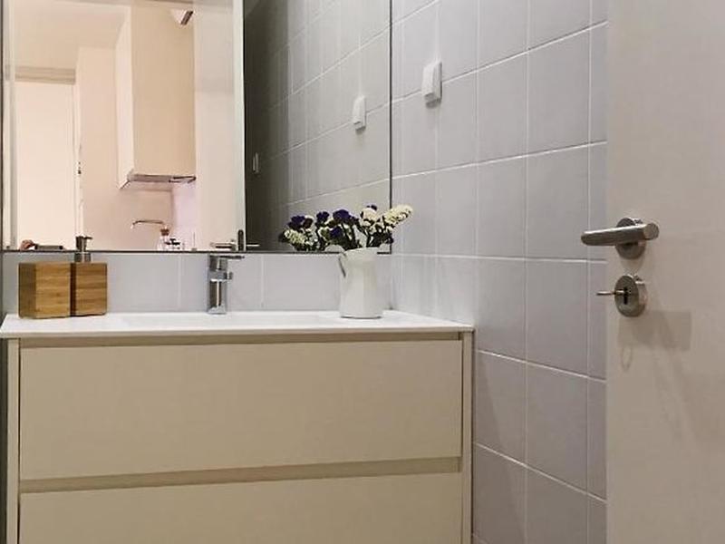 CCC61BEBFCEFBC885F4128D199566C1D