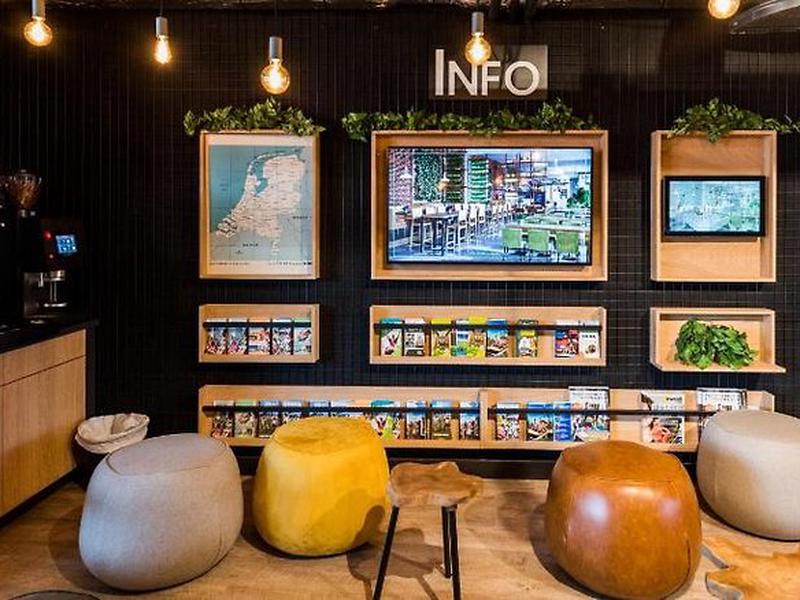 8640ED35F57EB9C318BF2DF77F6C3227