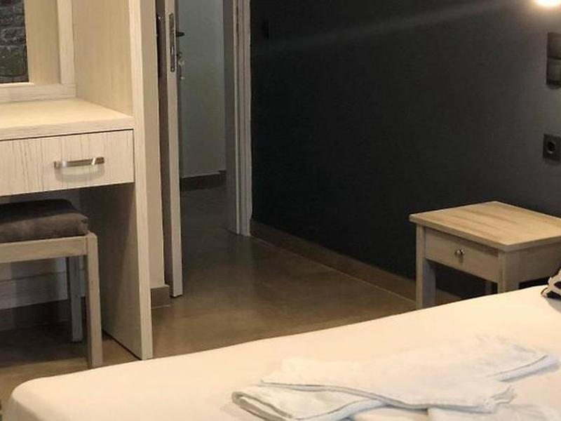 6D809FC696E8D4008183EF3CF089E0BB