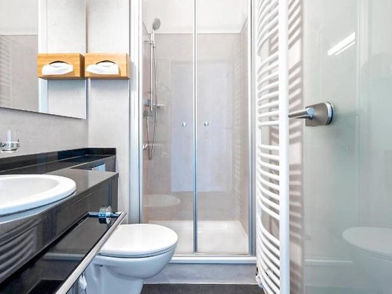 A1E2BA0E35E1445D87BDF3CB49CF7D8F