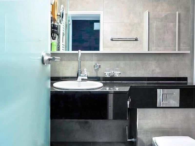 997FAB715D95BAD14F6F35FCE441A3B5