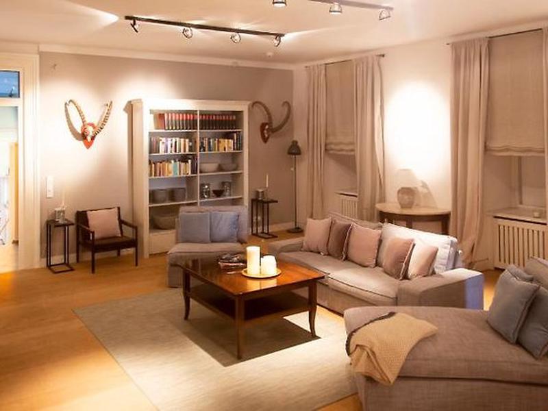 614086135406F40DAA9604D7215B3020