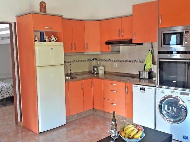 F897EF107697E65E8A1863C5479EFD44