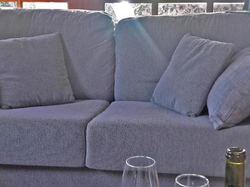 0387FCE79DEB8F2864CDC061F85DFBBC