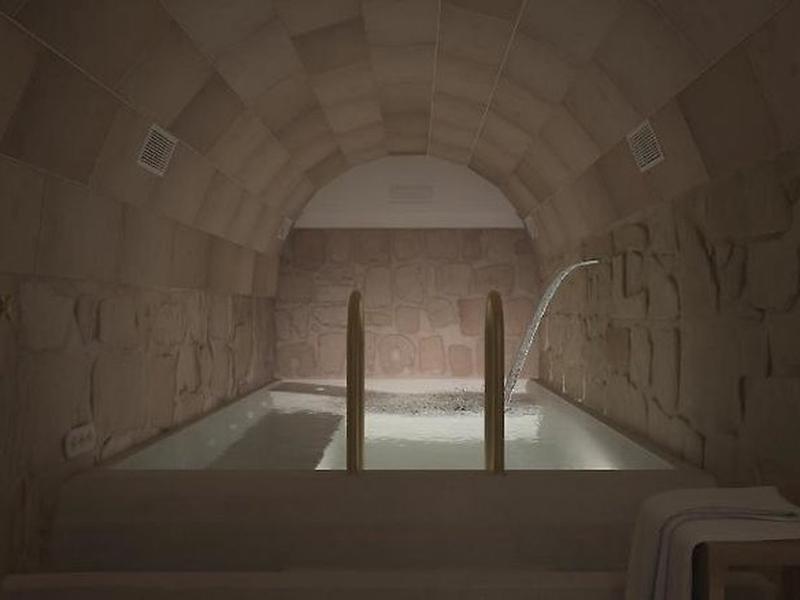 FB15066217083747939725A57D9E4E99