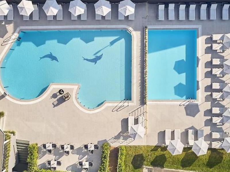 09129079FFA4118F9E2A3C3E2D83EECD