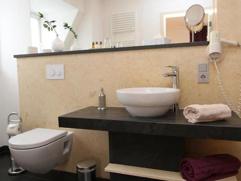 A1DE88C11CCC9D8A957698202DD2F2ED