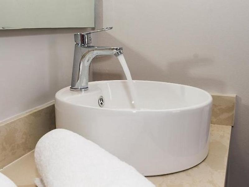 53BB17F1168B7AD37B35F46258B80928