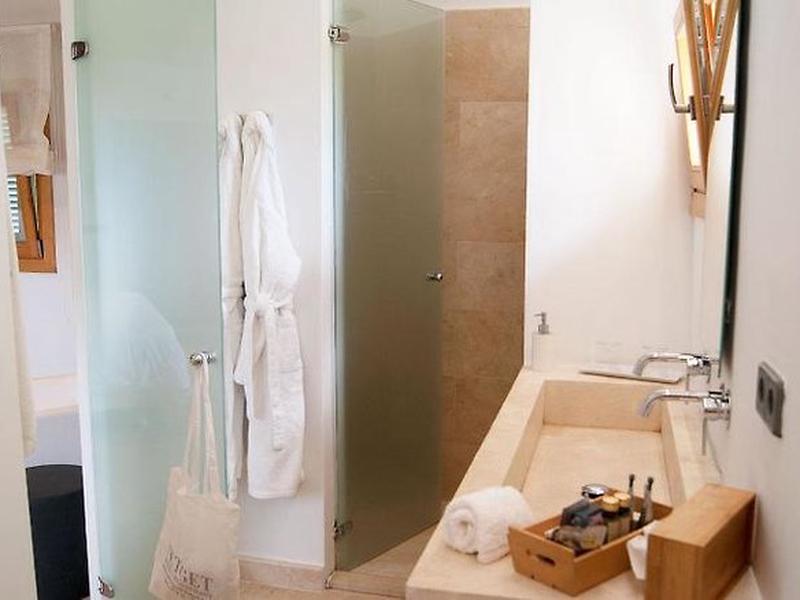 1CA3CE406170DC9F60218D3EE159F4AA