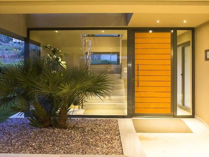 685B274578B492398998D657D30D3DA0