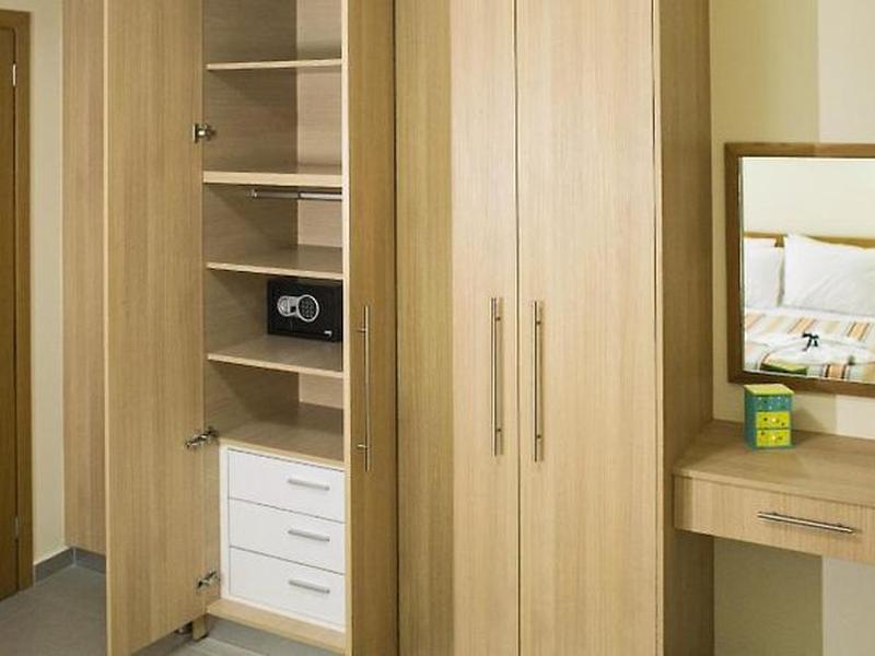 DE56C24FC212C9EBA473FABC30078194