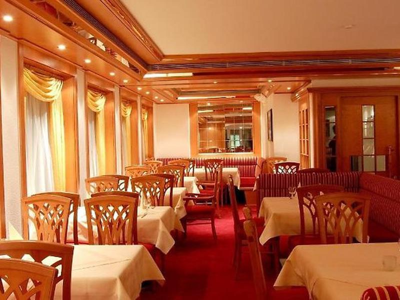 6D3B6BC47CD67F9BB041129DF1FF61CC