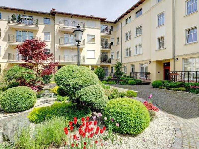 204F803D4752E6BDBE09CF9E7AB8E16F