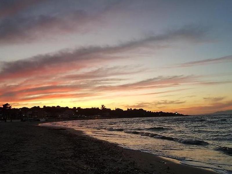 12E640990DDA8FD58B8102336352B292