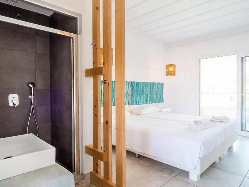 492137B20ECC2230EBCA1B3D5C44C2FE