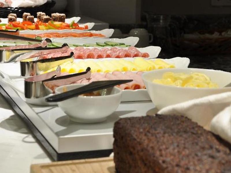 F78B56E88F254F0A75444F8E1889B4CF