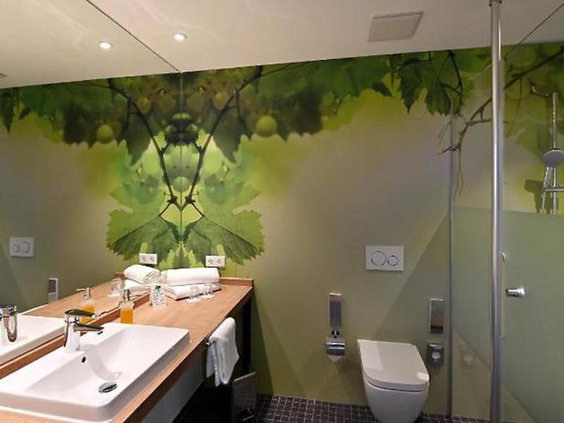 3ADF3B256F5A7402415ADC2A94B8B004