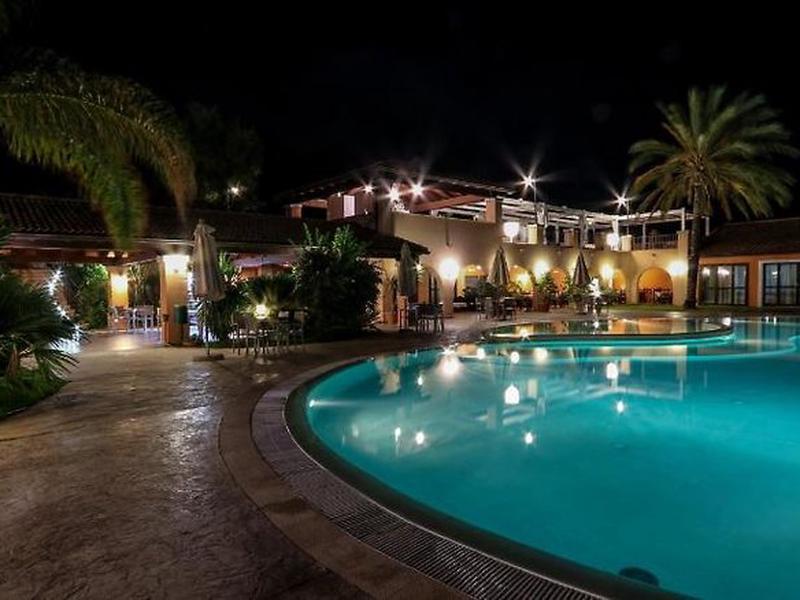 A7987905FFE511725E9C24517E403ACD