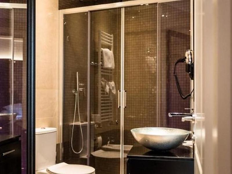 96955851FAE4A265663513F35B06C1DF