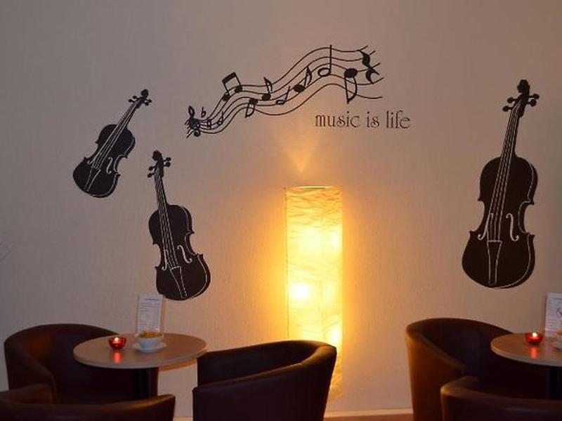 CD1DB99ECF1983FAFAC74089F48D5682