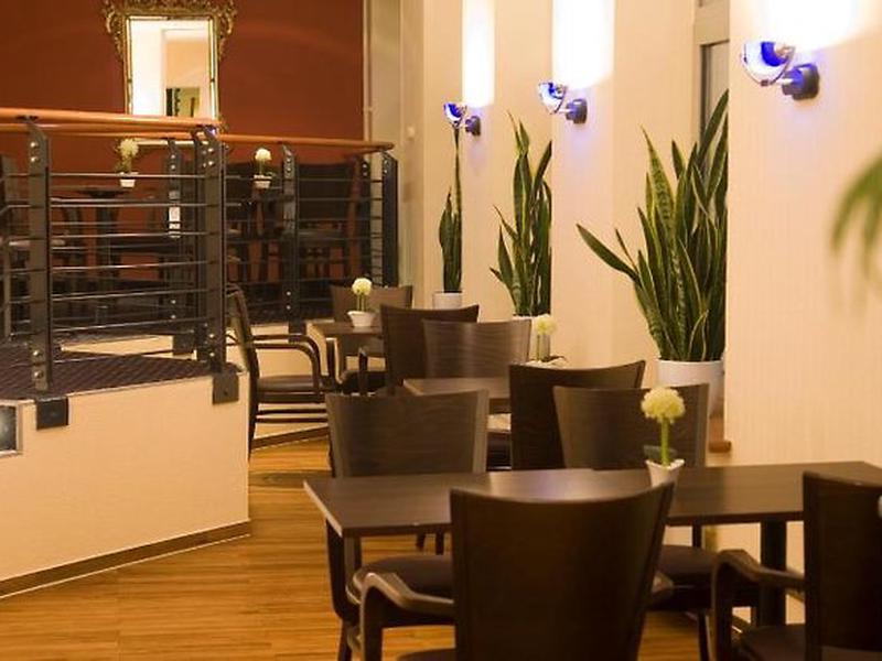 387AAA1F8D1F530D72A8DE4F5DB62837