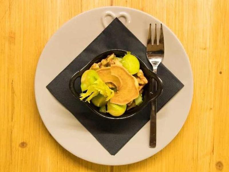 F40F7CA5AC9D126F3557BFF001FE6F83