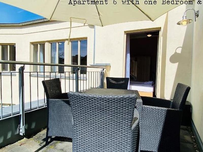 7263AA692BBFE1912B718D49D3C92BB9